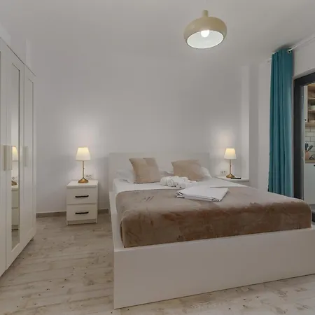Symphony Sea Shell Apartamento *